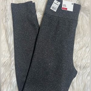 𝅺NEW Black Sparkle Stretch Leggings - Express - Full Length